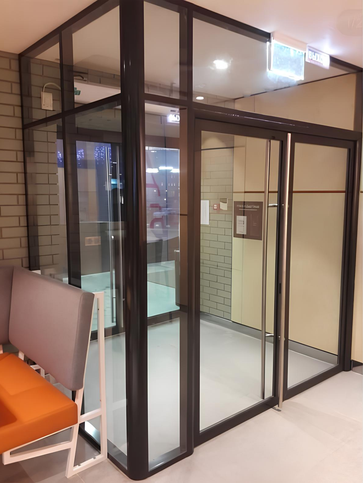 Алюминиевый внутренний тамбур